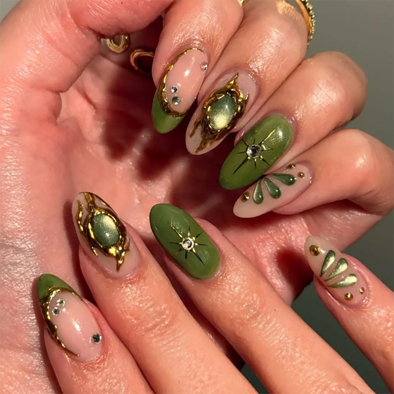 24pcs Green Cat Eye Fake Nails - Nail Art Press On recension och pris